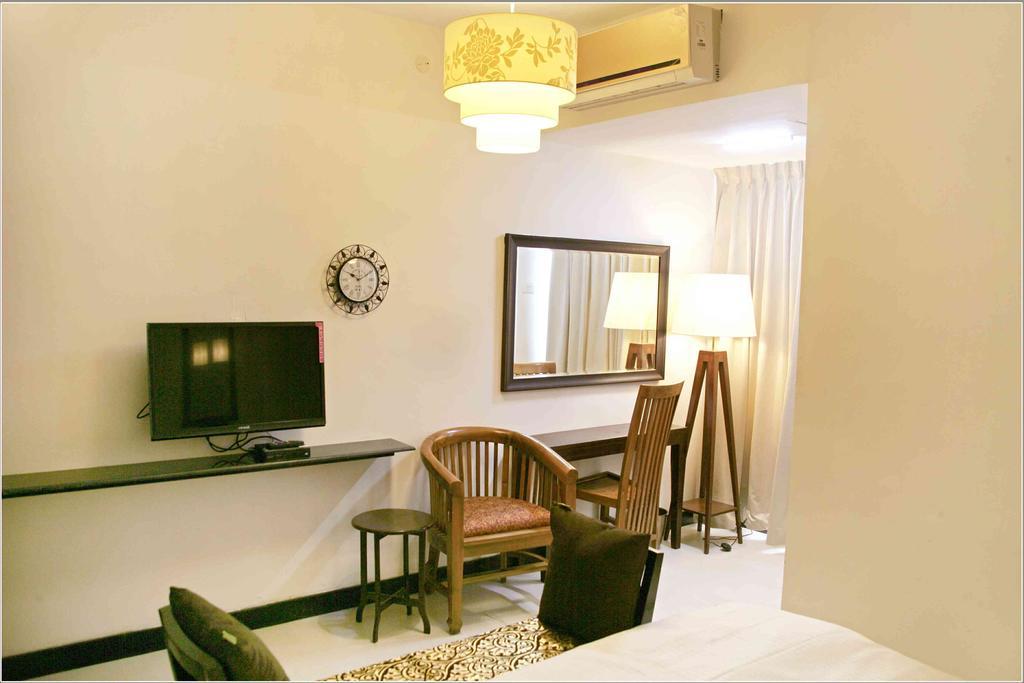 Hotel Highnest Singapperumalkovil Quarto foto