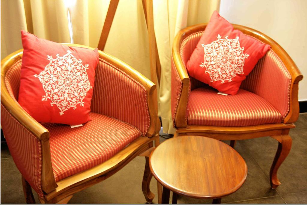Hotel Highnest Singapperumalkovil Quarto foto